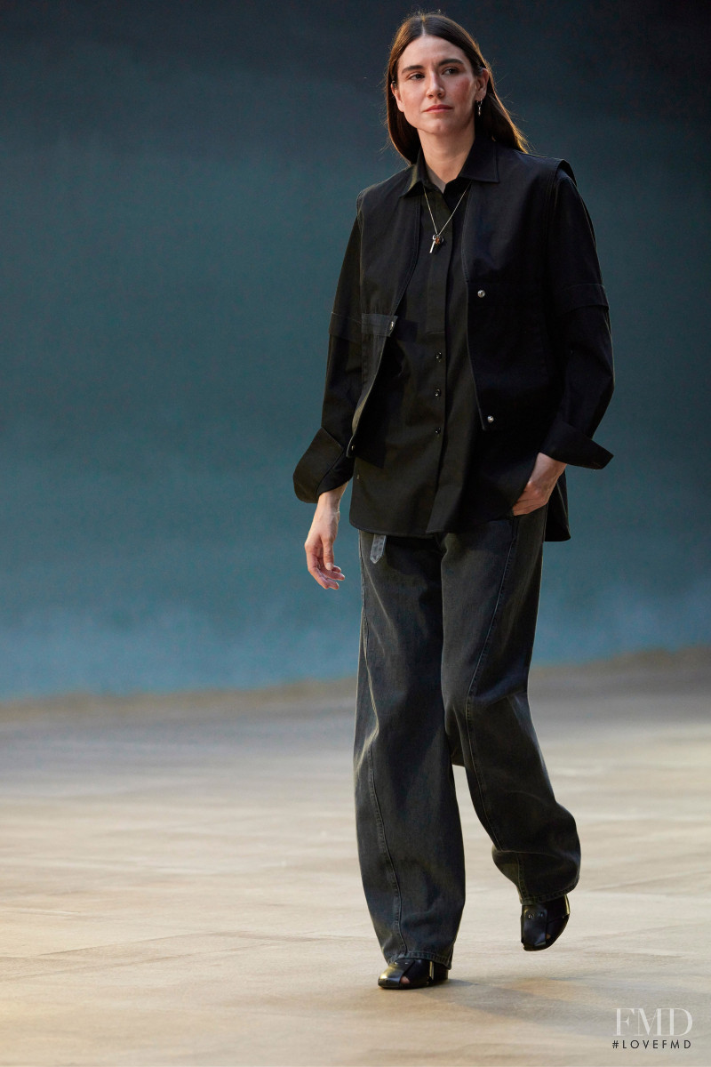 Christophe Lemaire fashion show for Spring/Summer 2022