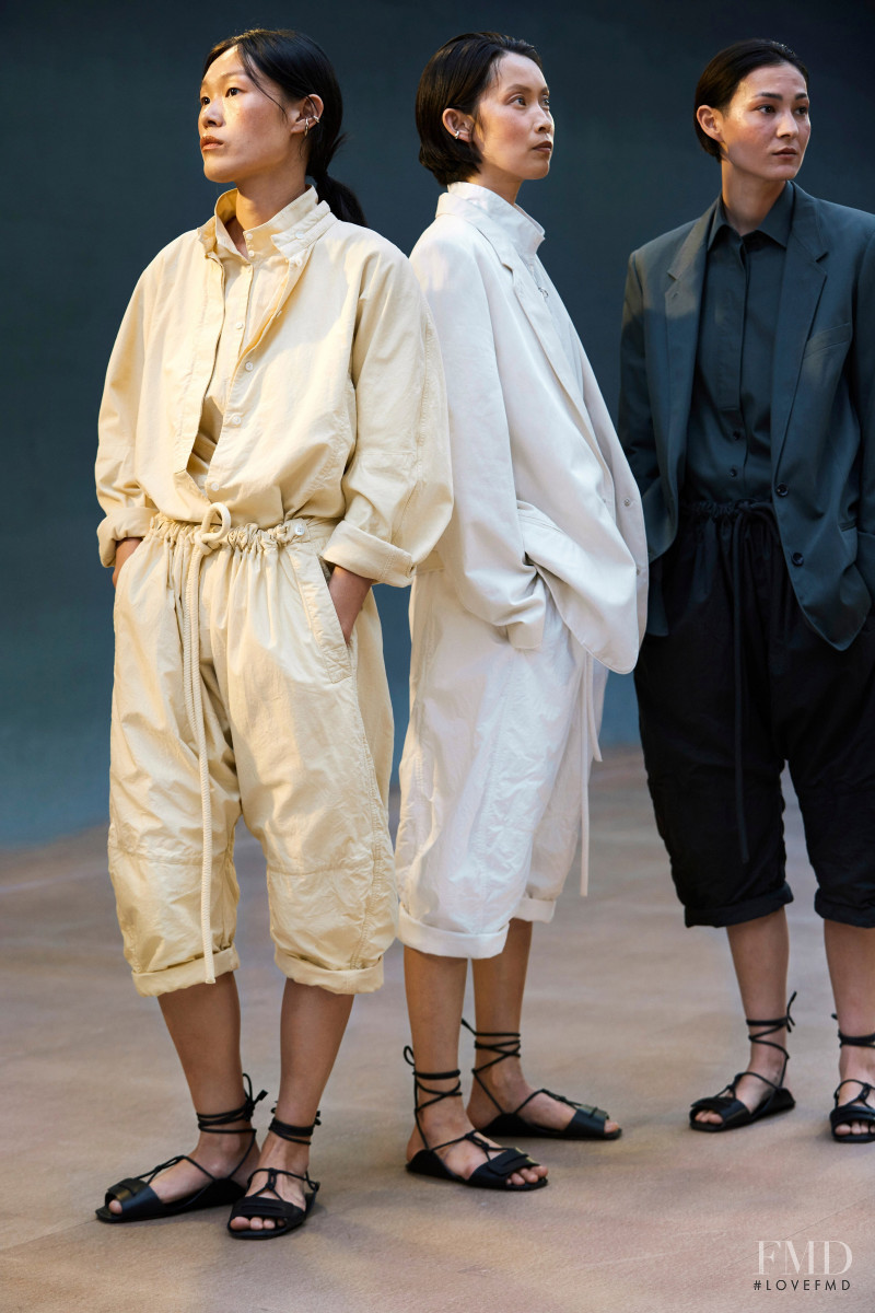 Christophe Lemaire fashion show for Spring/Summer 2022