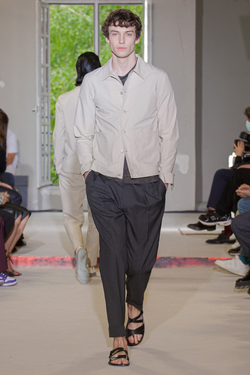 Officine Generale fashion show for Spring/Summer 2022