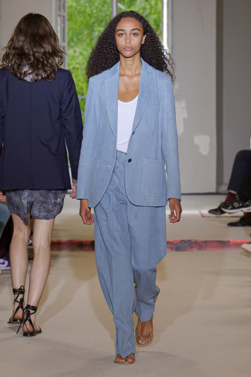 Officine Generale fashion show for Spring/Summer 2022