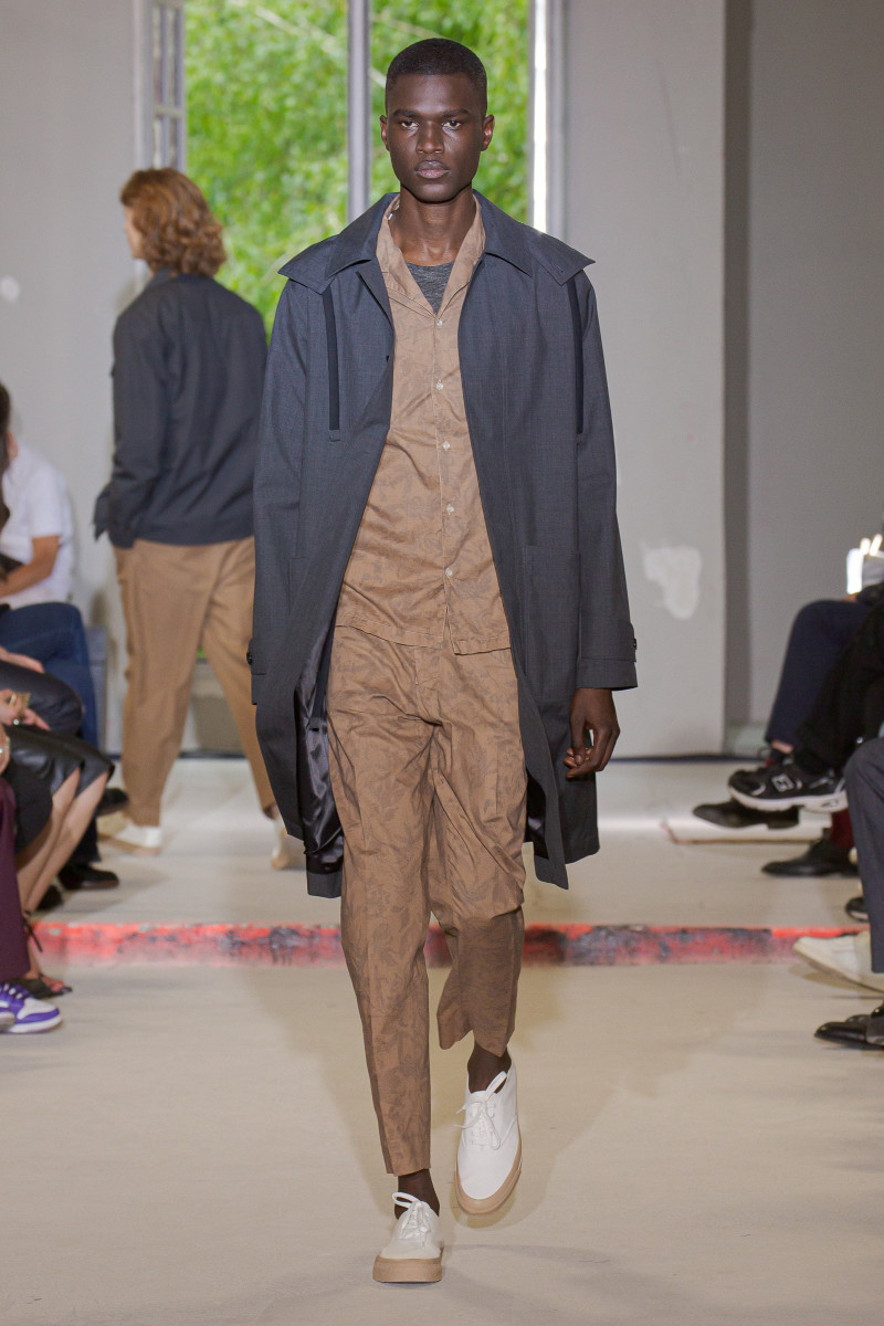 Officine Generale fashion show for Spring/Summer 2022