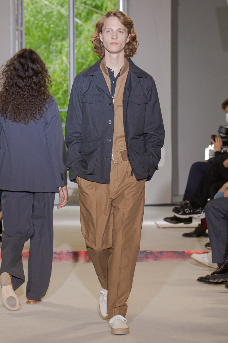 Officine Generale fashion show for Spring/Summer 2022