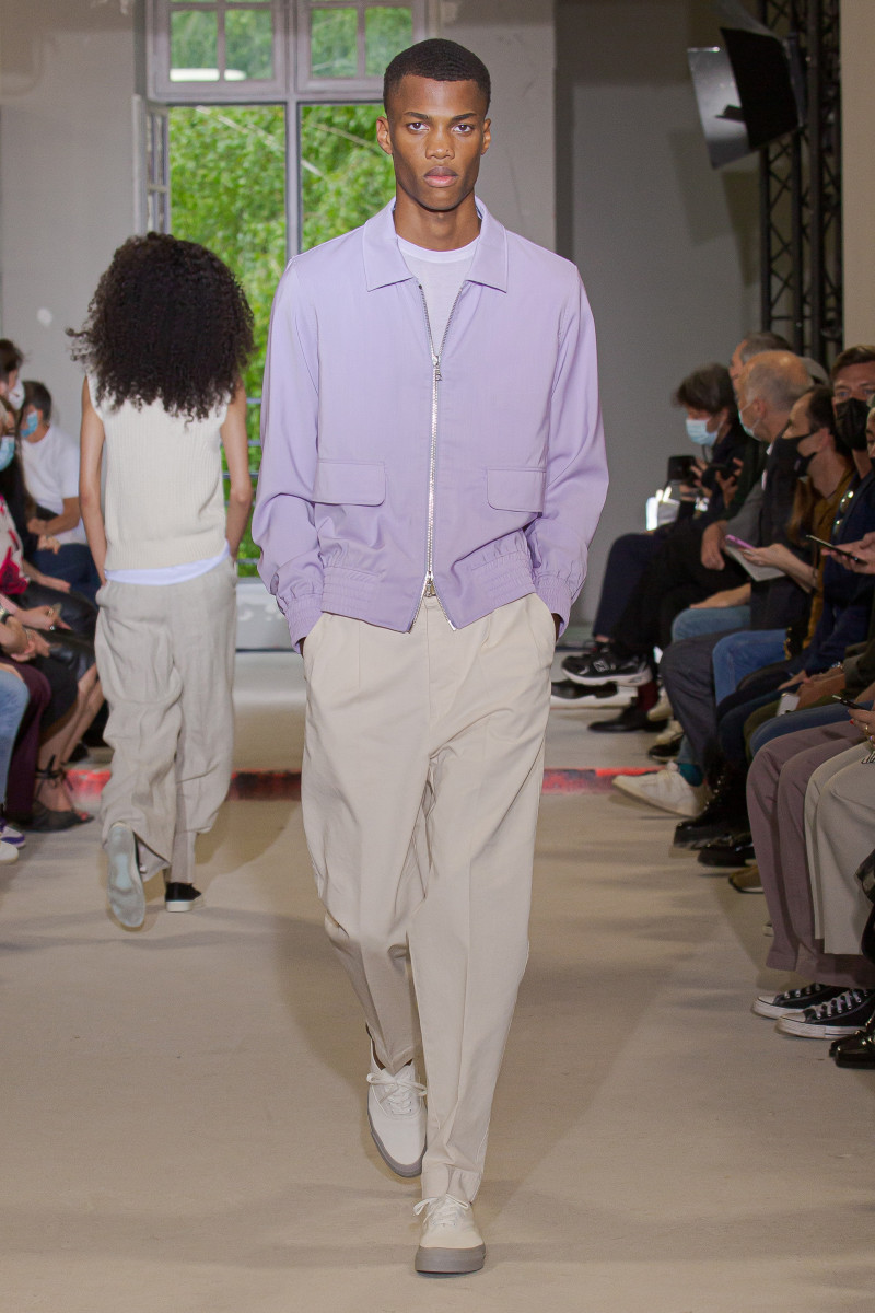 Officine Generale fashion show for Spring/Summer 2022