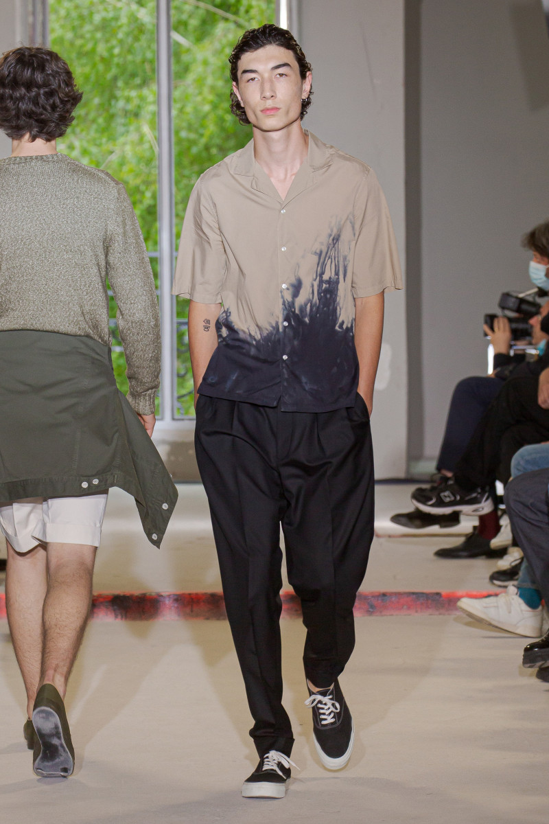 Officine Generale fashion show for Spring/Summer 2022