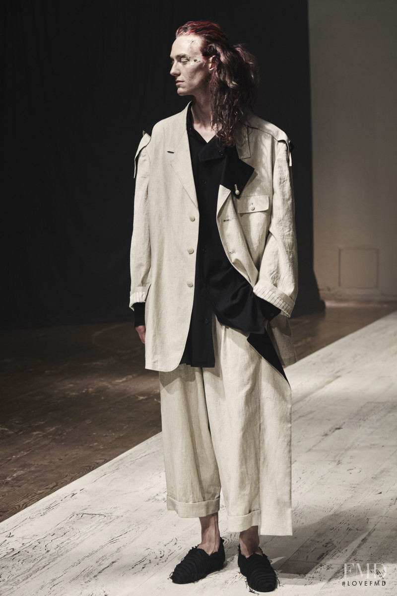 Yohji Yamamoto lookbook for Spring/Summer 2022