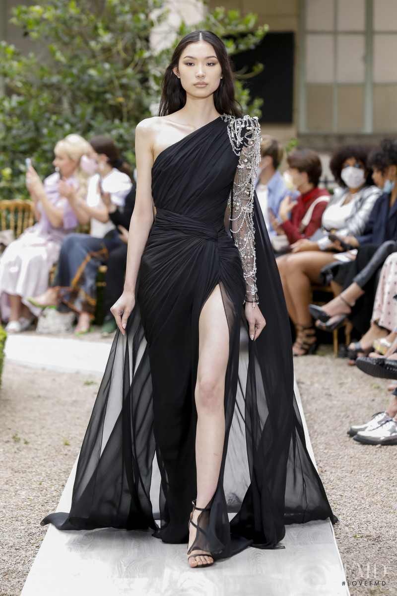 Zuhair Murad fashion show for Autumn/Winter 2021