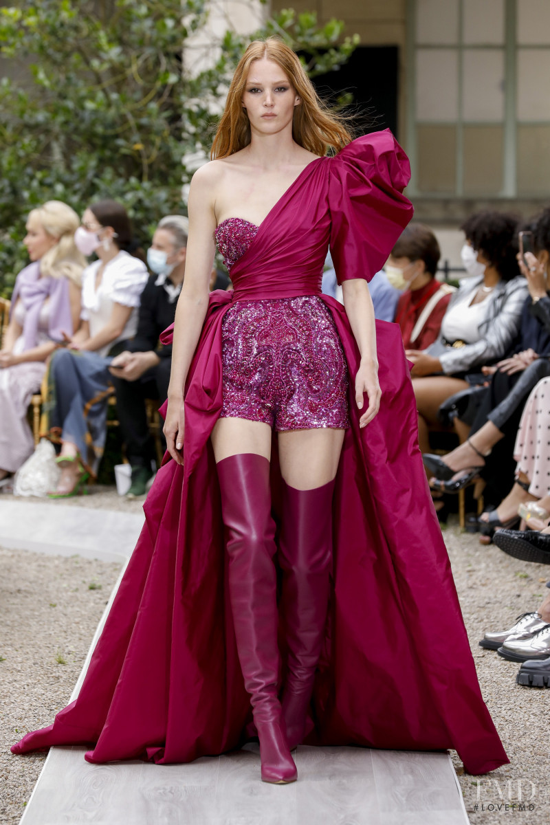 Zuhair Murad fashion show for Autumn/Winter 2021