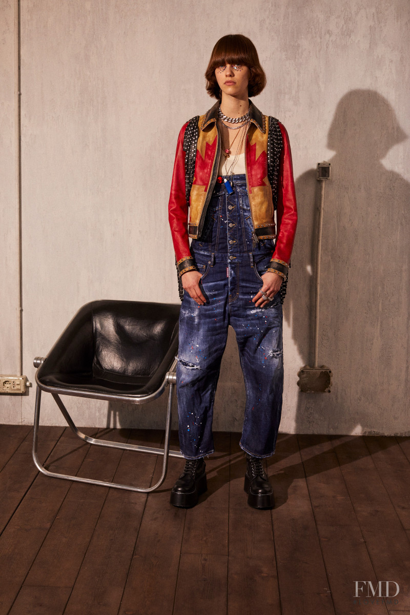 DSquared2 lookbook for Resort 2022