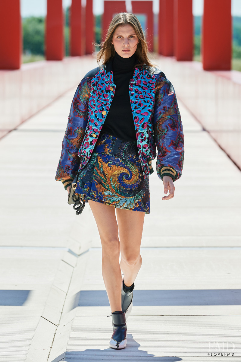 Louis Vuitton fashion show for Resort 2022