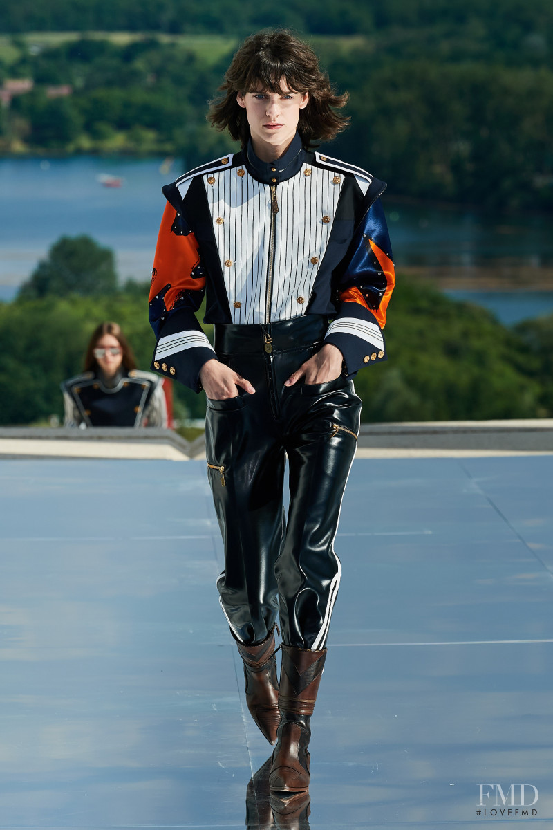 Louis Vuitton fashion show for Resort 2022