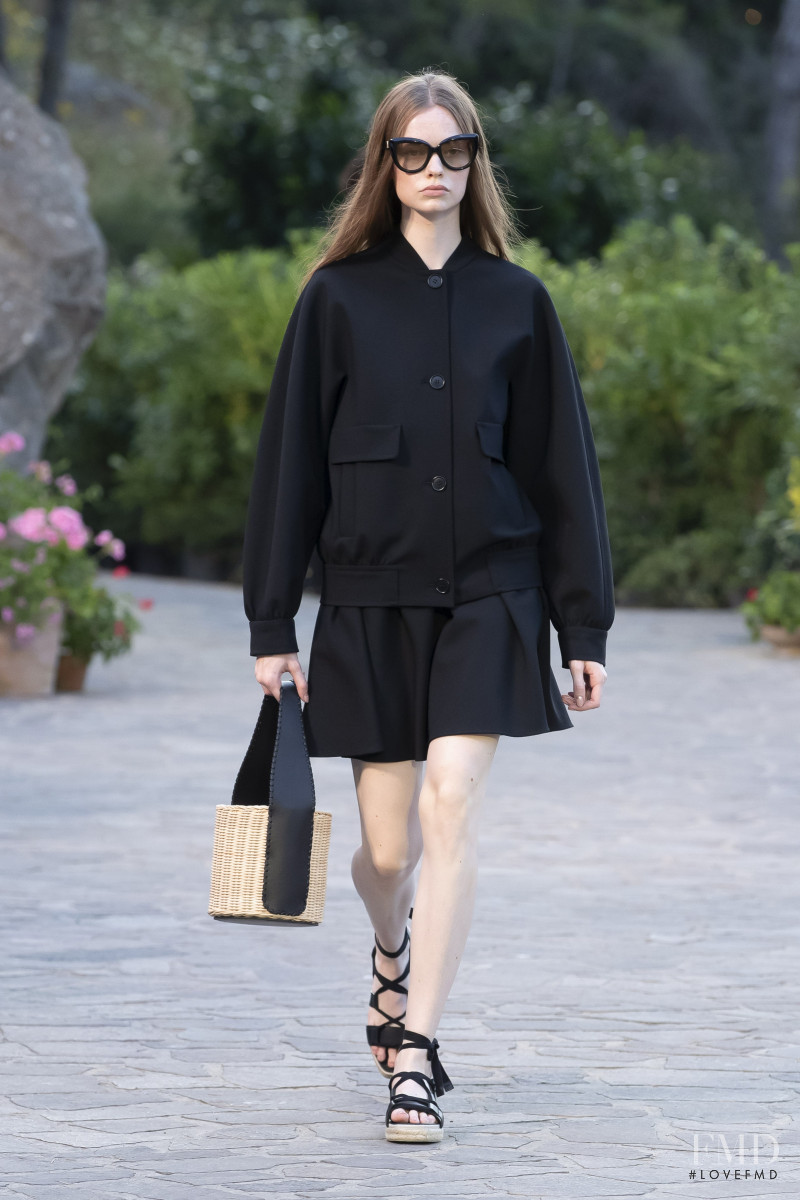 Max Mara fashion show for Resort 2022