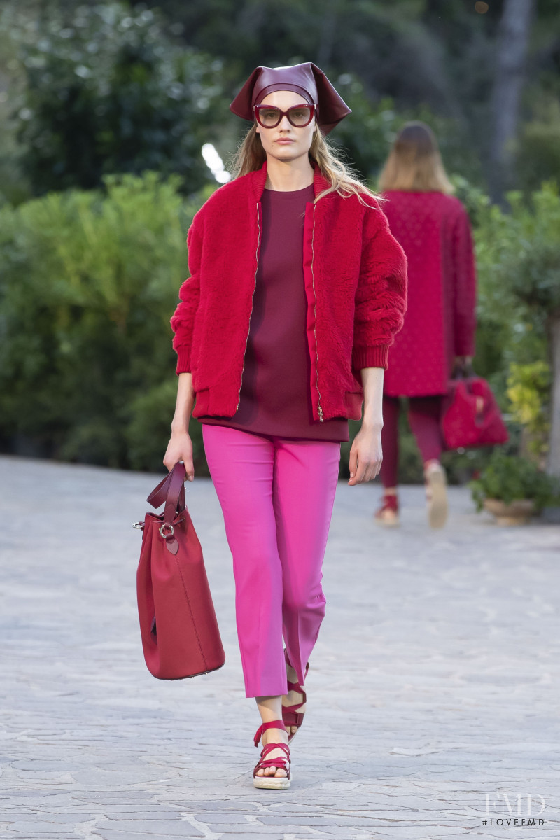 Elsemarie Riis featured in  the Max Mara fashion show for Resort 2022