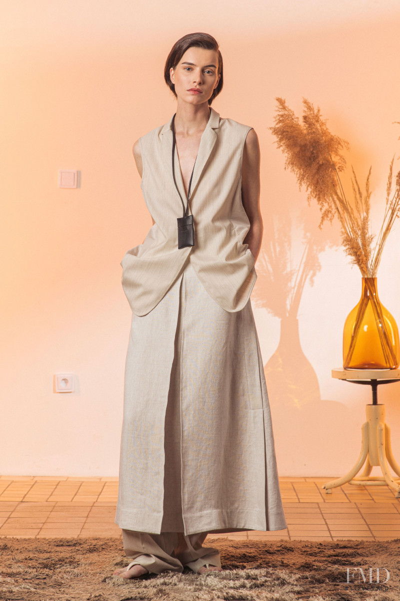 Nehera lookbook for Resort 2022