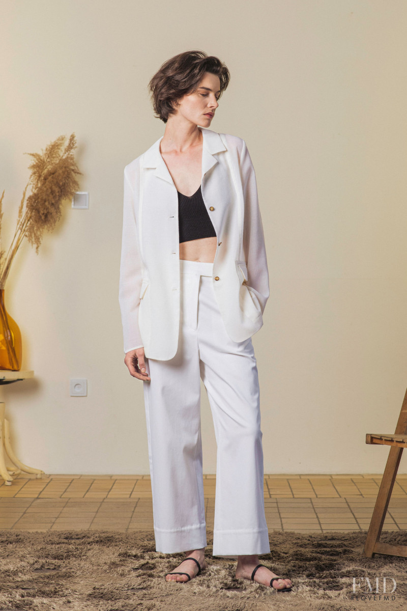 Nehera lookbook for Resort 2022