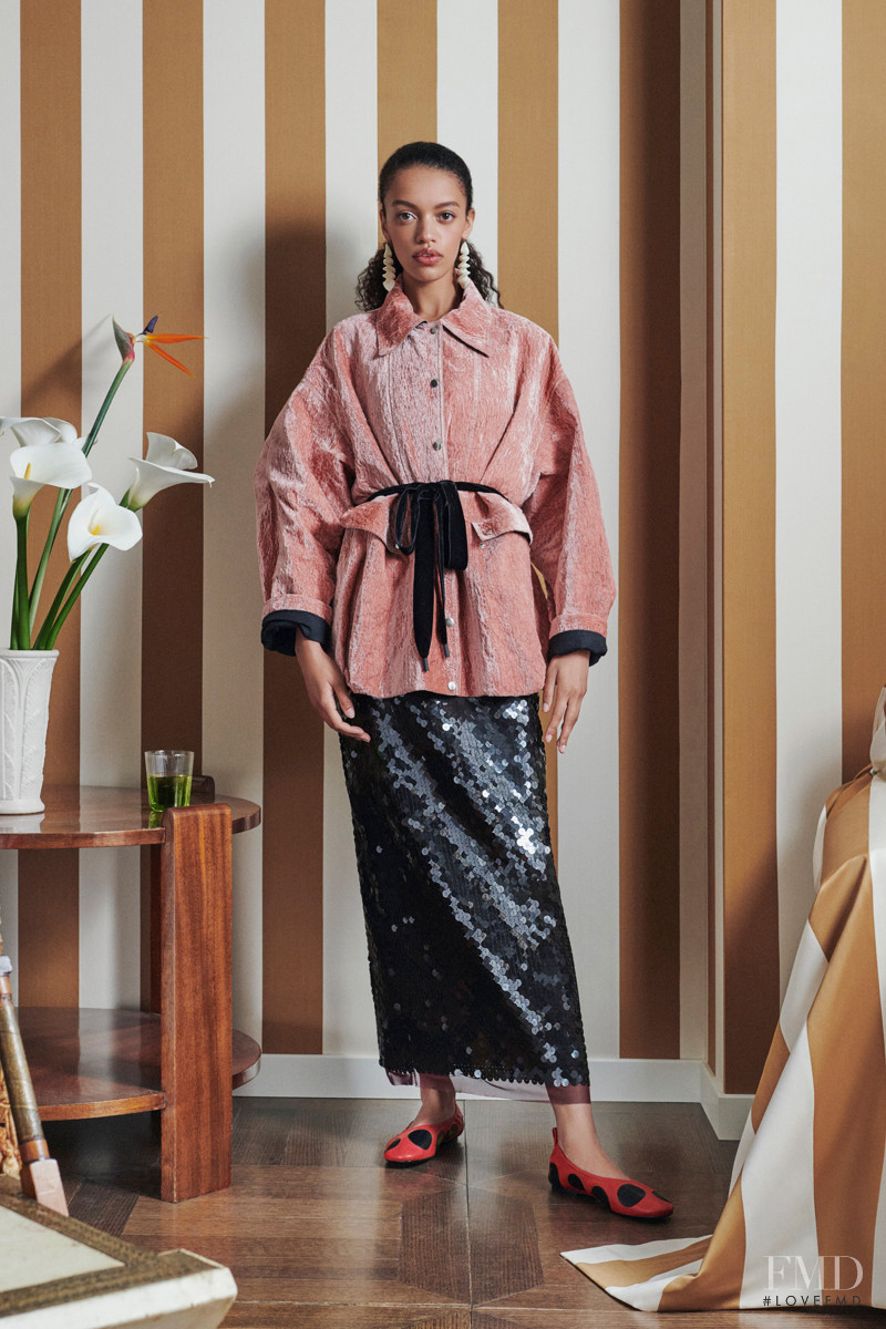 Tory Burch lookbook for Resort 2022