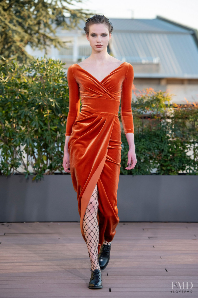 Chiara Boni La Petite Robe fashion show for Autumn/Winter 2021