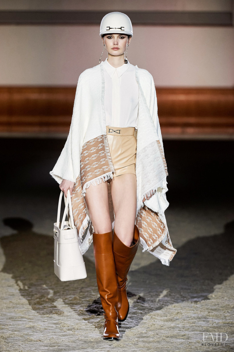 Elisabetta Franchi fashion show for Autumn/Winter 2021