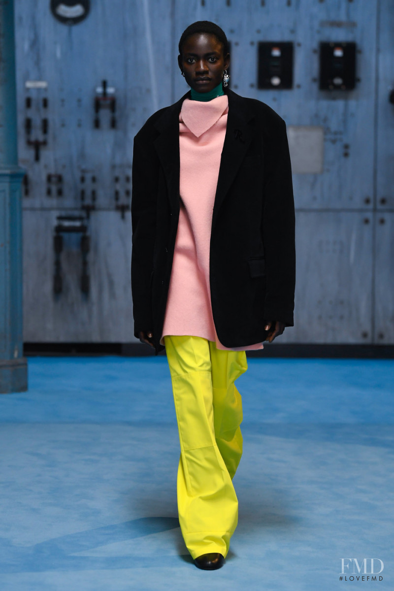 Raf Simons fashion show for Autumn/Winter 2021