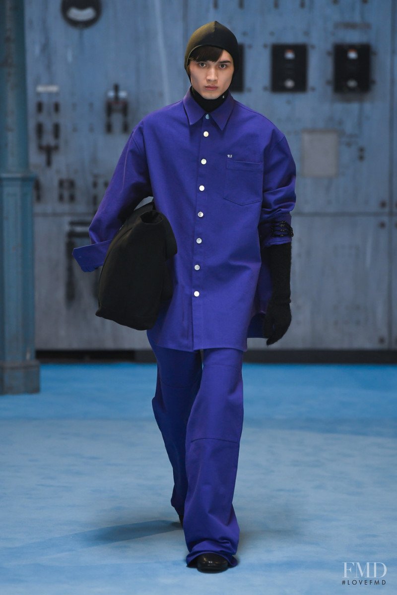 Raf Simons fashion show for Autumn/Winter 2021