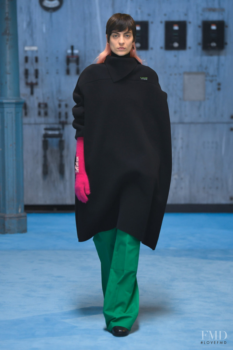 Raf Simons fashion show for Autumn/Winter 2021