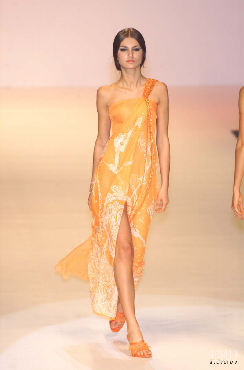 1A Classe Alviero Martini fashion show for Spring/Summer 2001