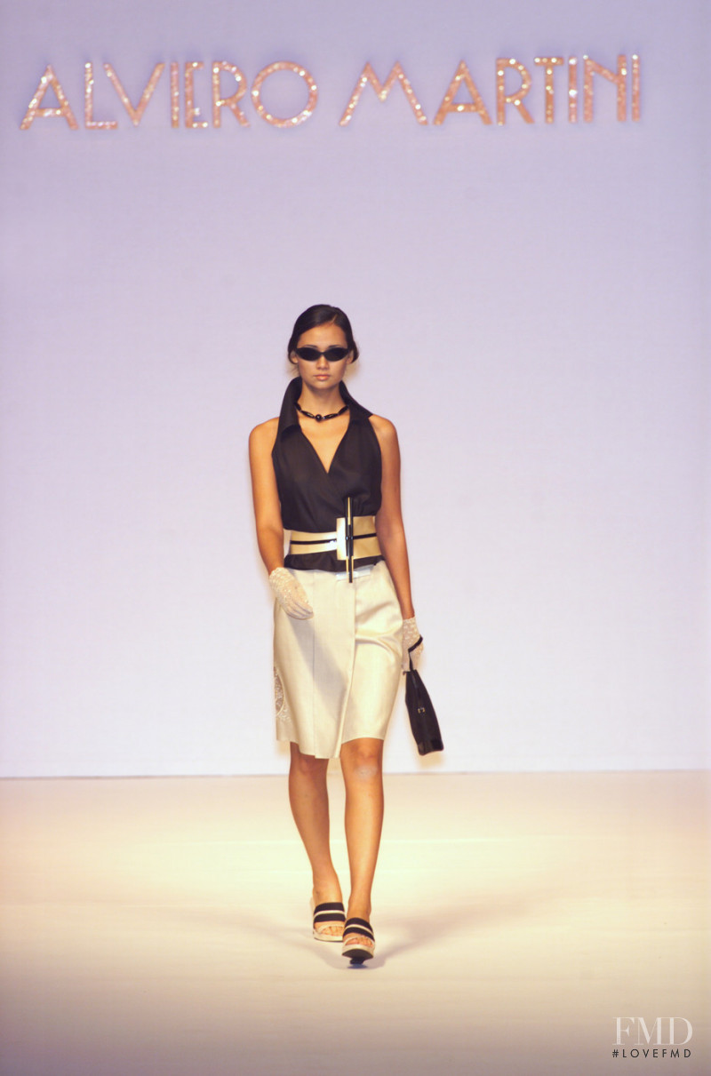 1A Classe Alviero Martini fashion show for Spring/Summer 2001