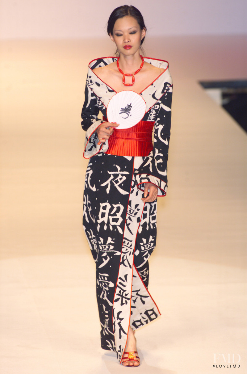 1A Classe Alviero Martini fashion show for Spring/Summer 2001