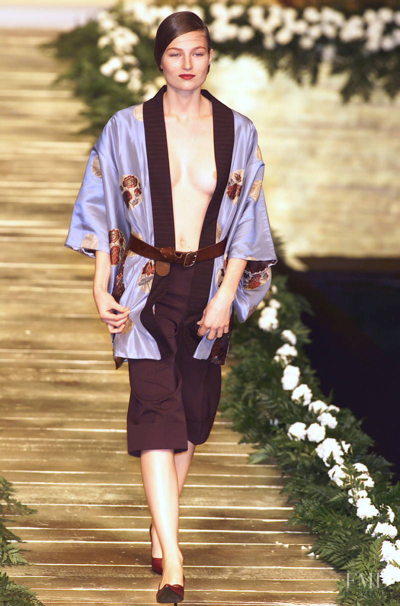 Antonio Marras fashion show for Spring/Summer 2001