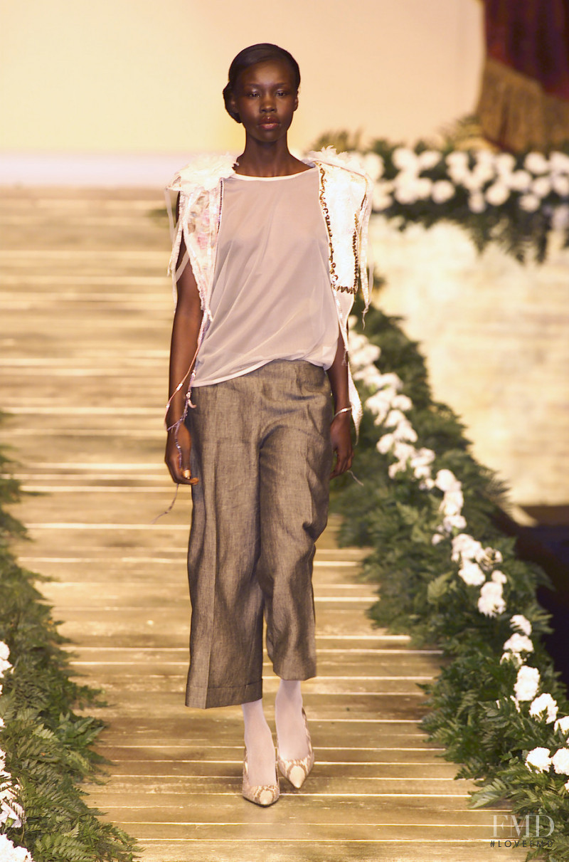 Antonio Marras fashion show for Spring/Summer 2001