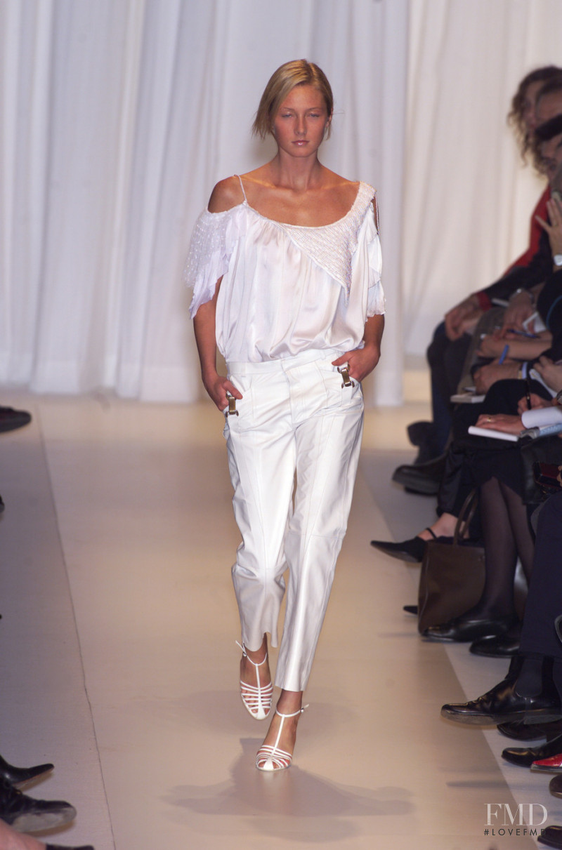 Balenciaga fashion show for Spring/Summer 2001
