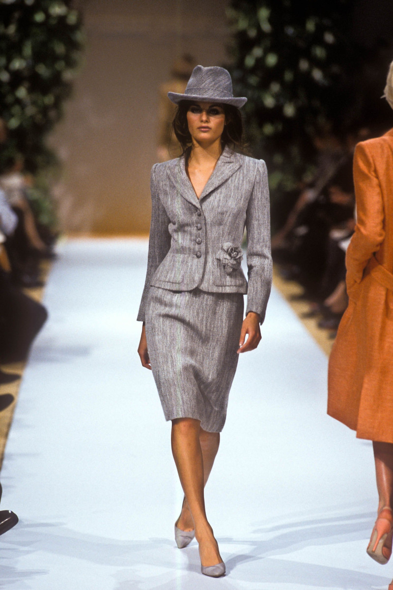 Isabeli Fontana featured in  the Balmain fashion show for Spring/Summer 2001