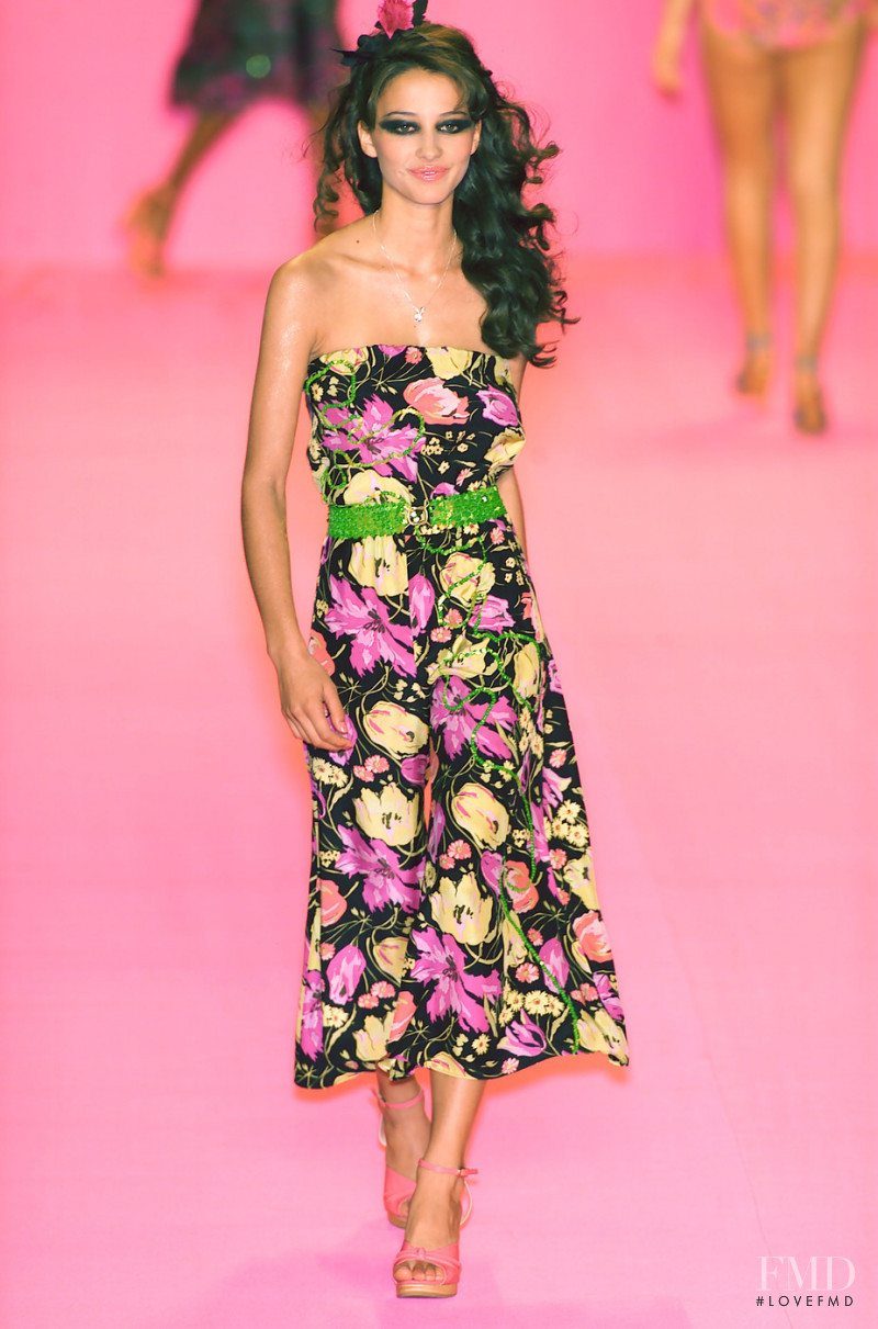 Betsey Johnson fashion show for Spring/Summer 2001