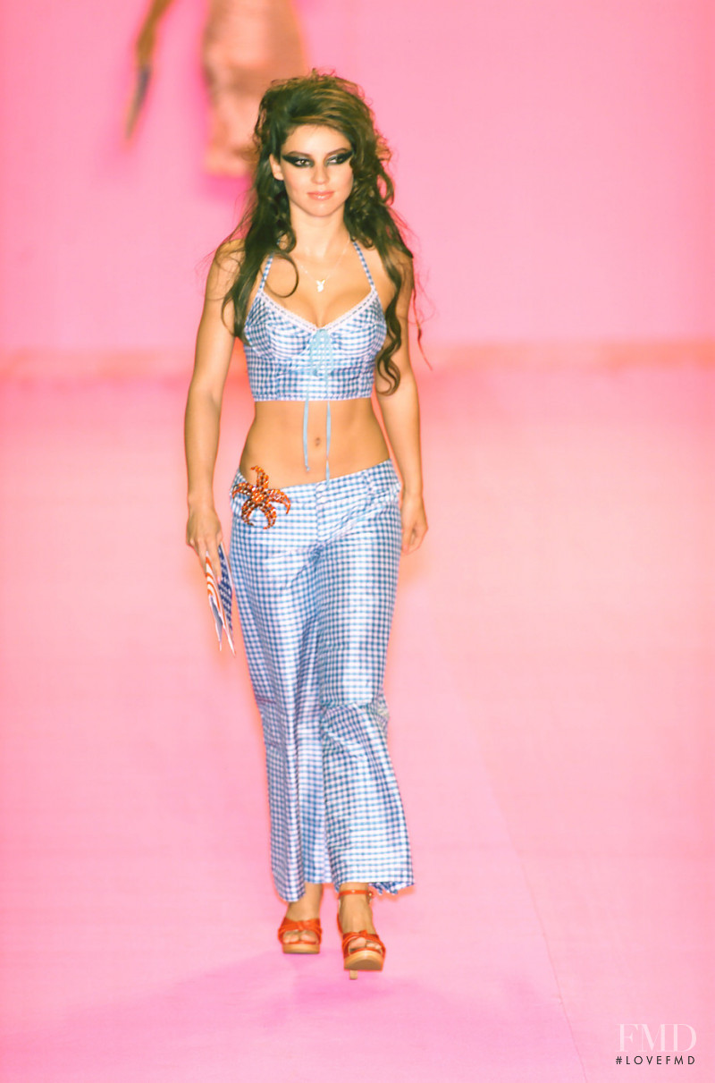 Betsey Johnson fashion show for Spring/Summer 2001