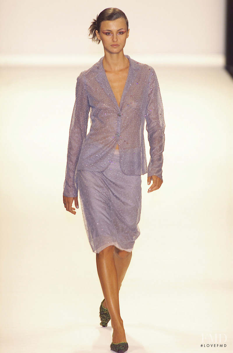 Bill Blass fashion show for Spring/Summer 2001