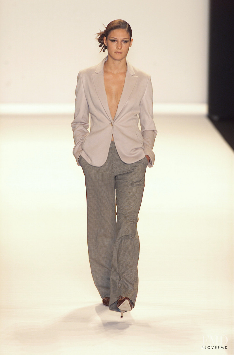 Bill Blass fashion show for Spring/Summer 2001