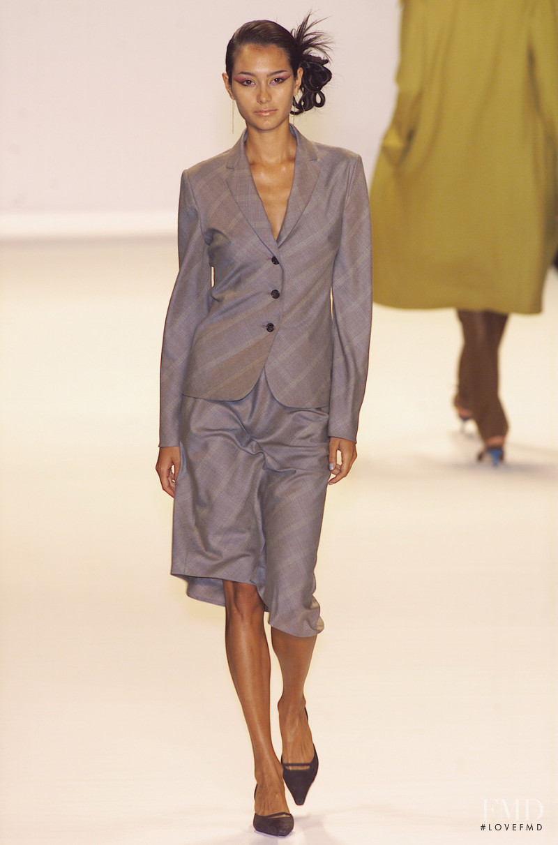 Bill Blass fashion show for Spring/Summer 2001