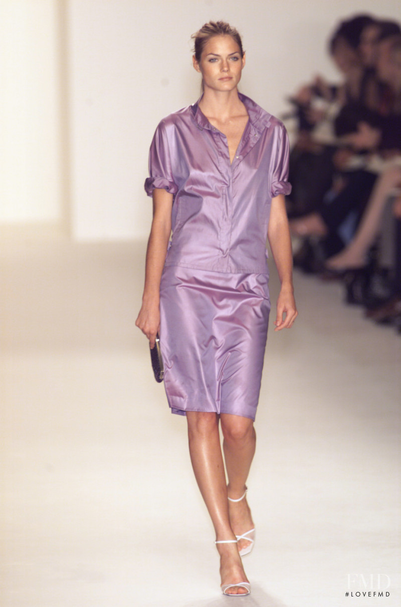 Calvin Klein 205W39NYC fashion show for Spring/Summer 2001