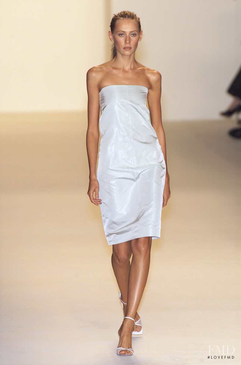 Calvin Klein 205W39NYC fashion show for Spring/Summer 2001