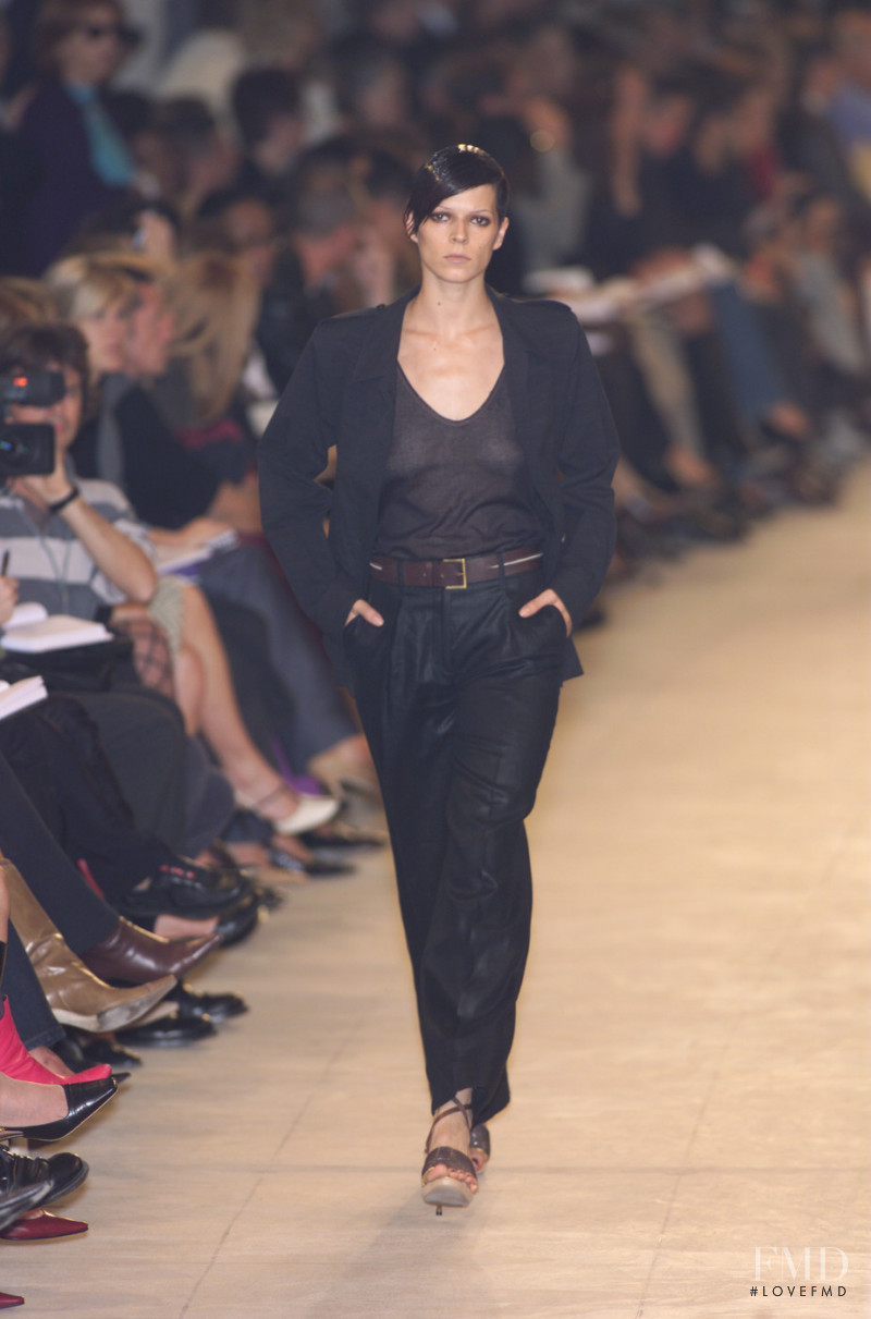 Cerruti fashion show for Spring/Summer 2001