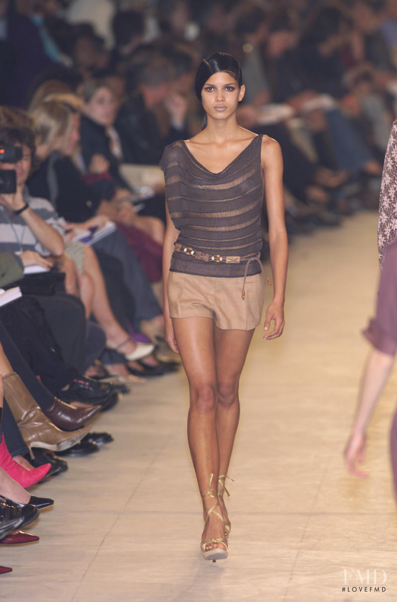 Cerruti fashion show for Spring/Summer 2001