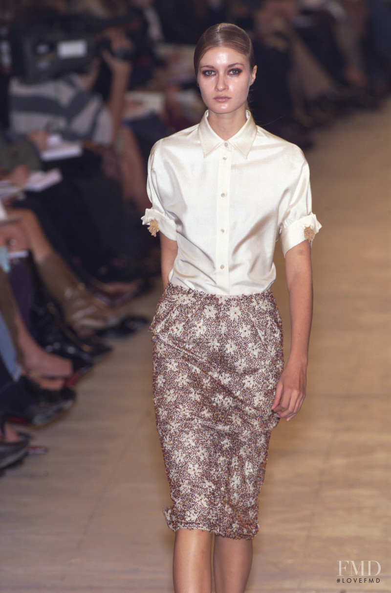 Cerruti fashion show for Spring/Summer 2001