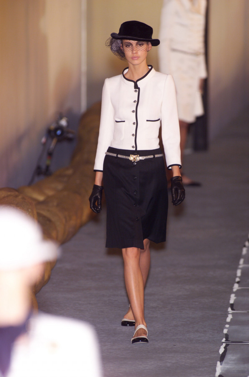 Chanel fashion show for Spring/Summer 2001