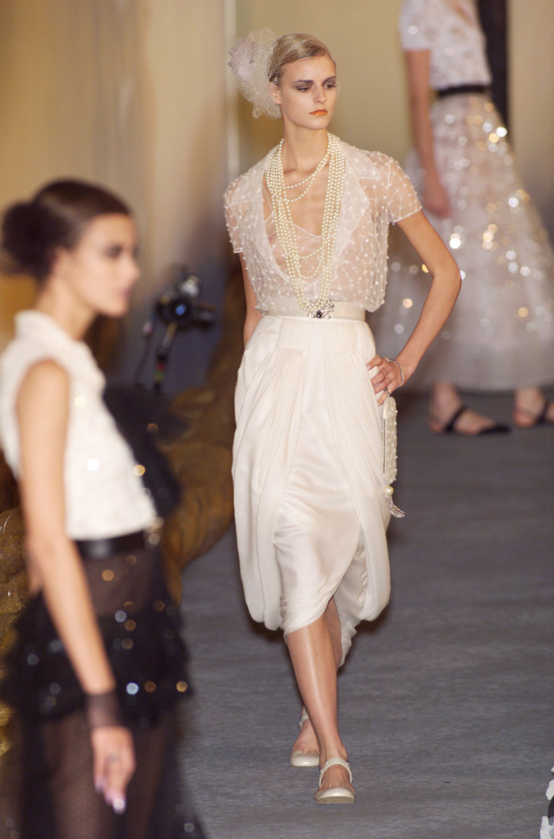 Chanel fashion show for Spring/Summer 2001