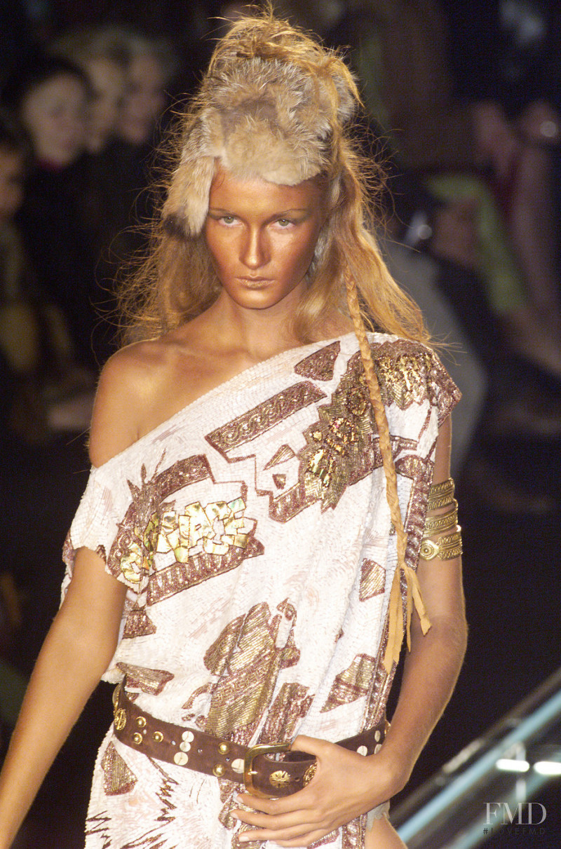 Christian Dior Haute Couture fashion show for Spring/Summer 2001