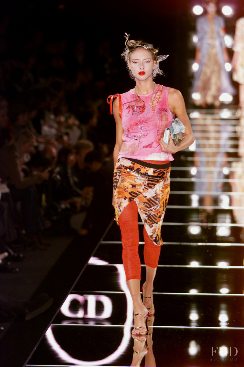 Christian Dior fashion show for Spring/Summer 2001