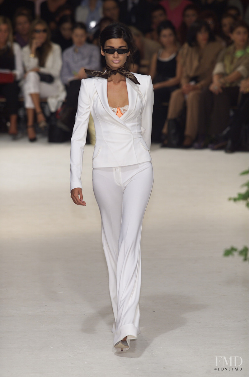 Dolce & Gabbana fashion show for Spring/Summer 2001