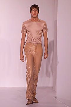 DKNY fashion show for Spring/Summer 2001