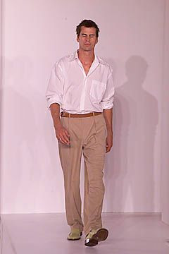 DKNY fashion show for Spring/Summer 2001