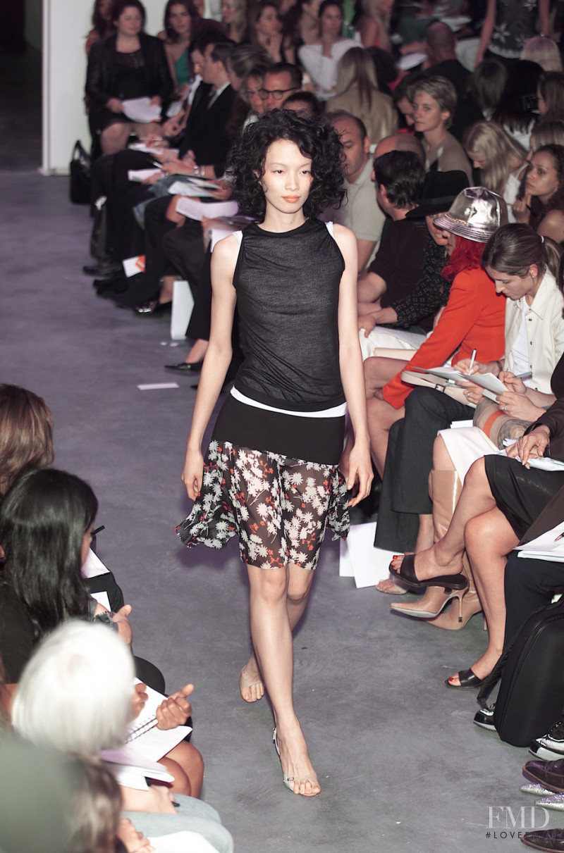 Diane Von Furstenberg fashion show for Spring/Summer 2001