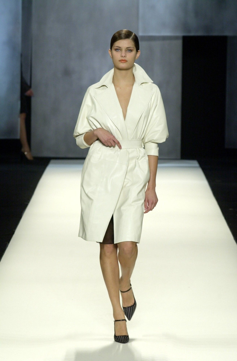 Isabeli Fontana featured in  the Donna Karan New York fashion show for Spring/Summer 2001
